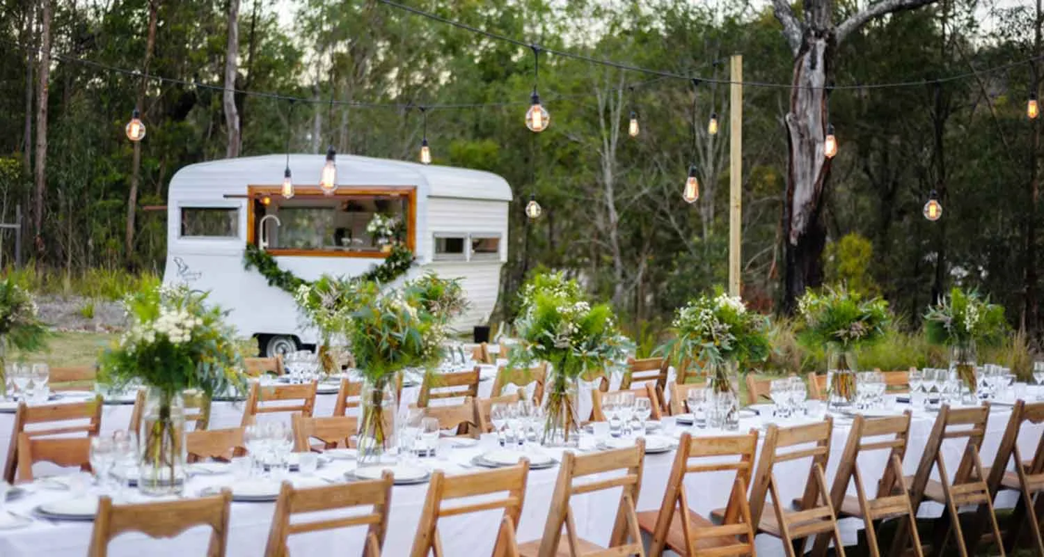 gathering-sustainable-eco-event-styling-tip